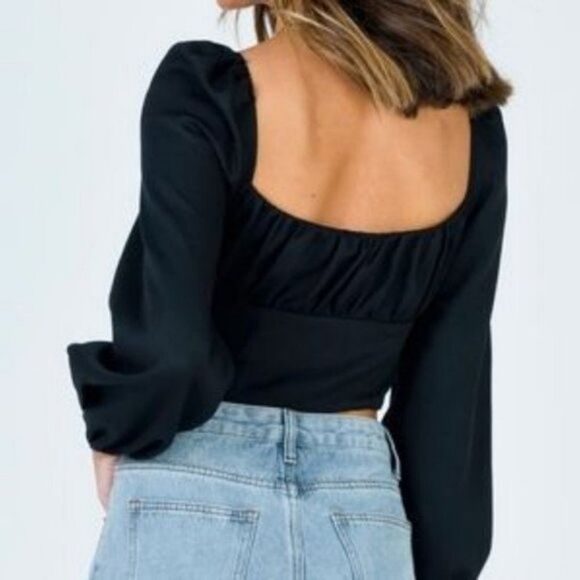 Princess Polly Ariah Black Long Sleeve Gathered Bust Fitted Crop Top 4US - Picture 4 of 6